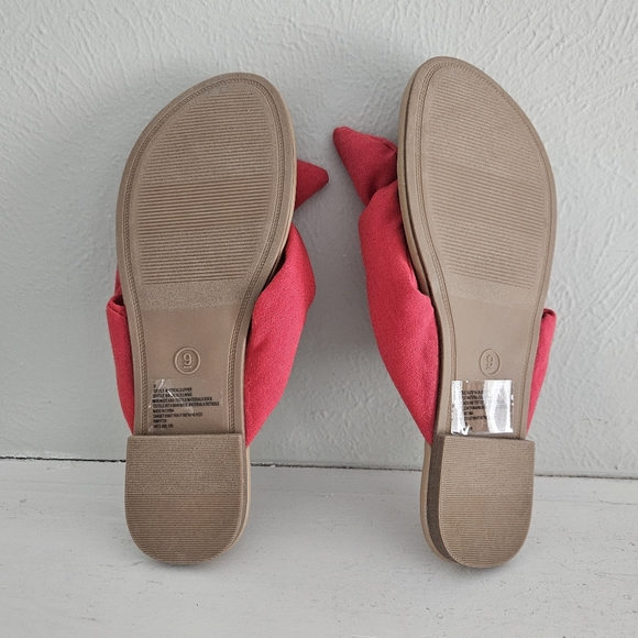 NWOT A New Day Adley Red Bow Flip Flop Sandals - Picture 9 of 10